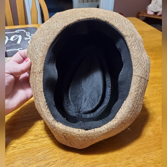 EUC Small Woven Tote Bag & Small Hat - Picture 4 of 10